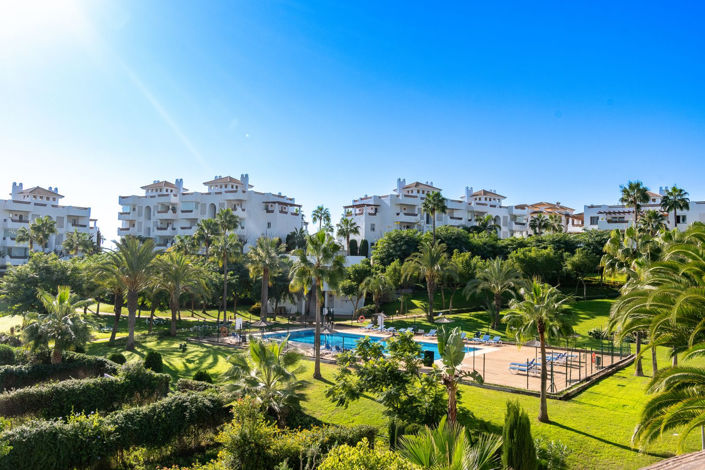 Image No.1-3 Bed Property for sale
