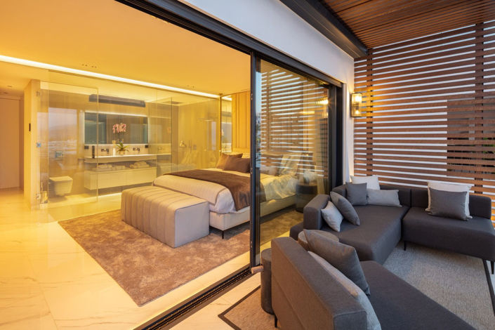 Image No.1-3 Bed Property for sale