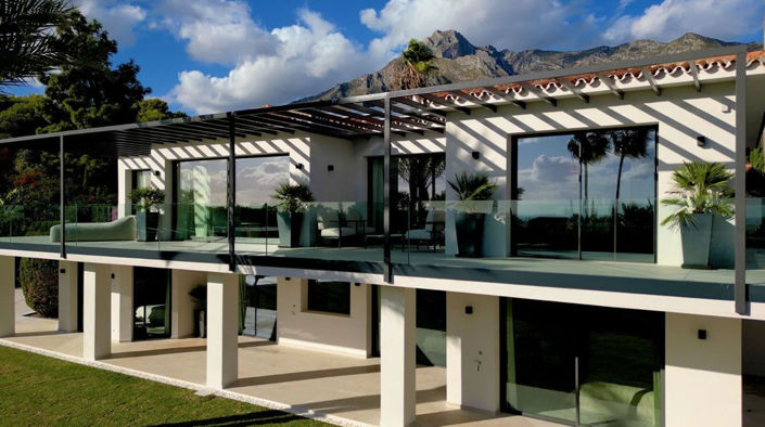 Image No.1-5 Bed Property for sale