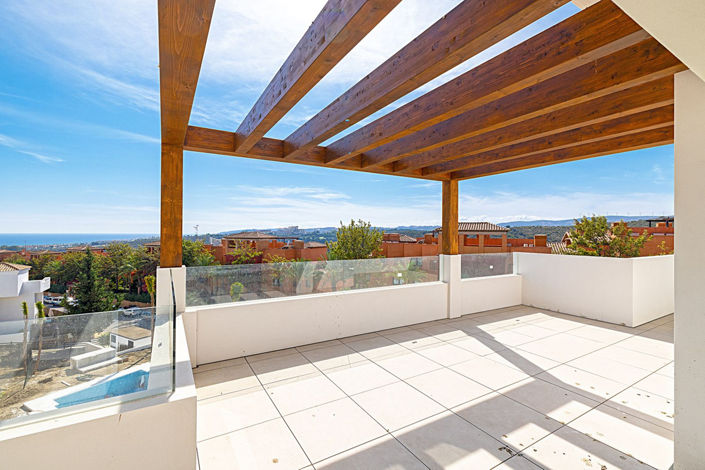 Image No.1-3 Bed Property for sale
