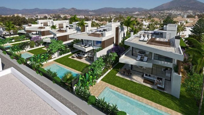 Image No.1-4 Bed Property for sale