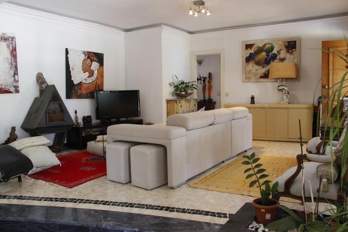 Image No.3-3 Bed Country House for sale