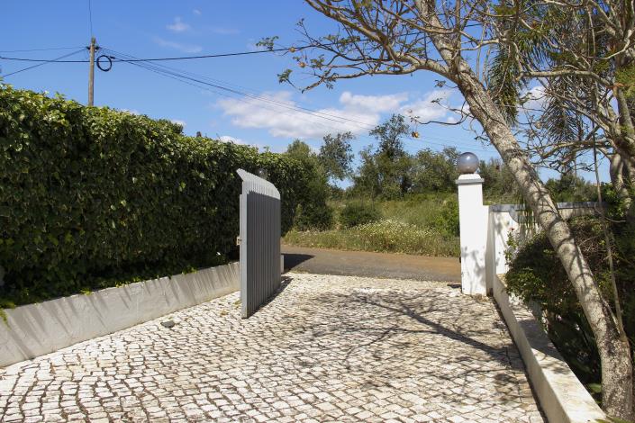 Image No.56-3 Bed Country House for sale