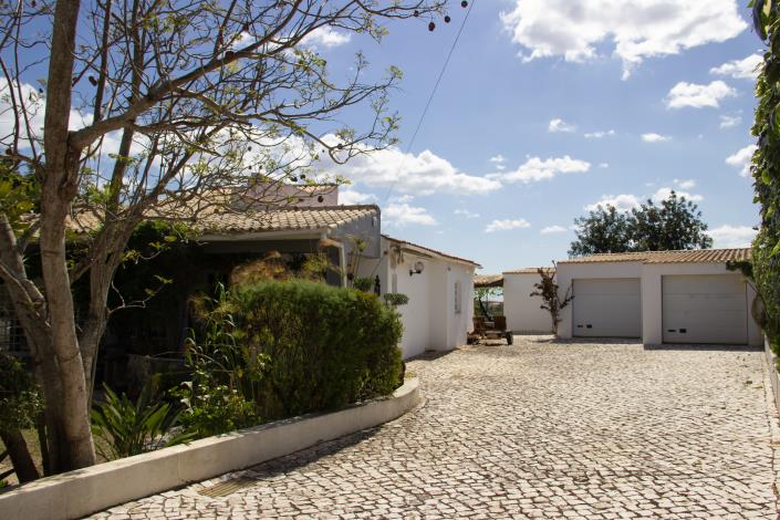 Image No.58-3 Bed Country House for sale