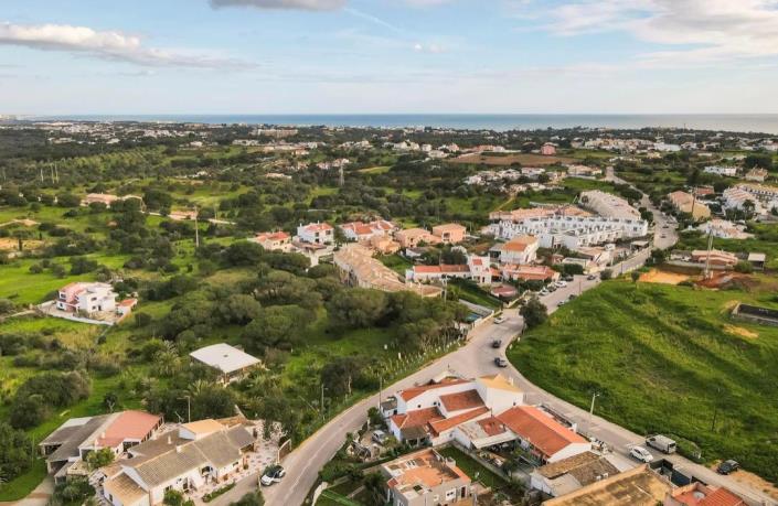 Image No.4-3 Bed Semi-Detached for sale