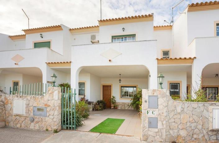 Image No.5-3 Bed Semi-Detached for sale