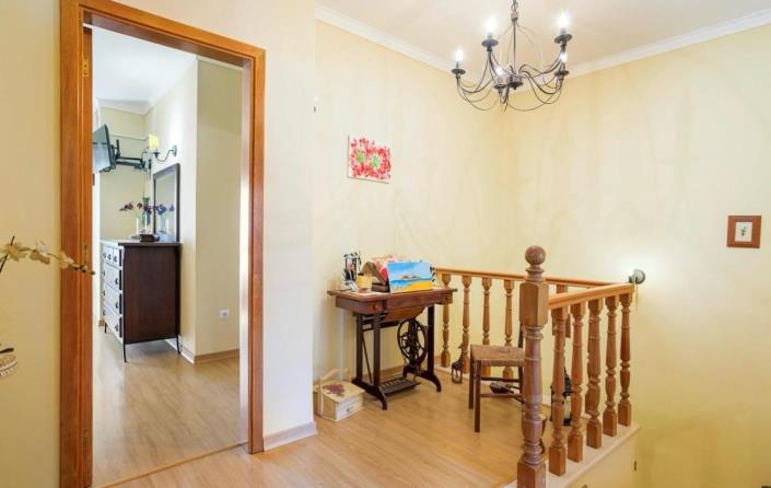 Image No.6-3 Bed Semi-Detached for sale