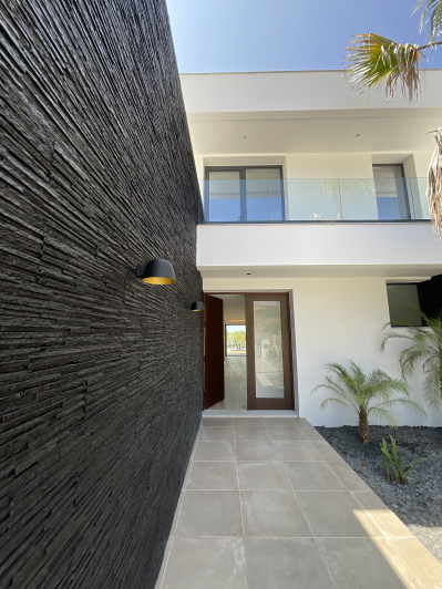 Image No.8-5 Bed House/Villa for sale