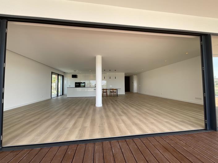 Image No.14-5 Bed House/Villa for sale