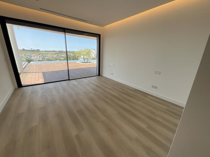 Image No.41-5 Bed House/Villa for sale