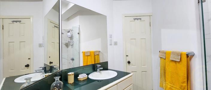 Image No.13-4 Bed House/Villa for sale