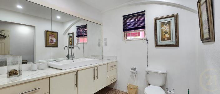 Image No.15-4 Bed House/Villa for sale