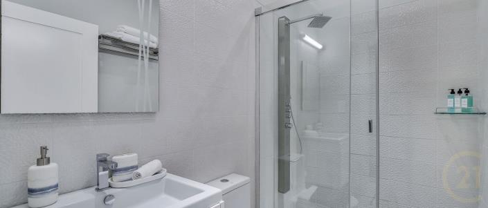 Image No.17-3 Bed Condo for sale