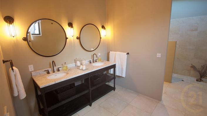 Image No.23-4 Bed Villa for sale