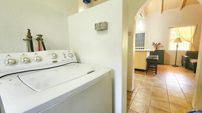 Image No.9-3 Bed House for sale