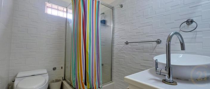 Image No.12-9 Bed House/Villa for sale