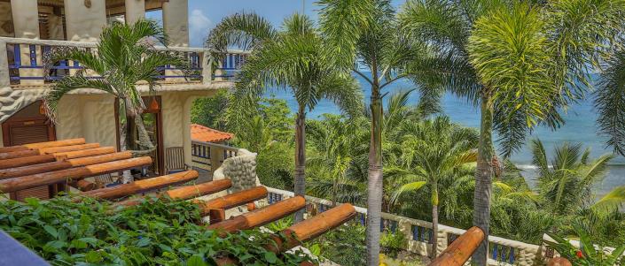 Image No.2-6 Bed Villa for sale