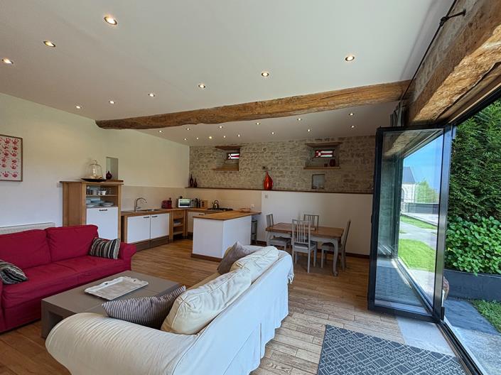 Image No.9-8 Bed Country Property for sale