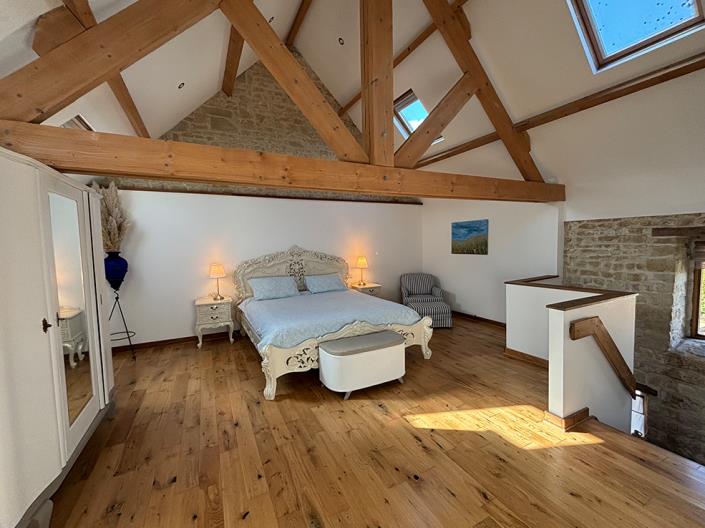 Image No.19-8 Bed Country Property for sale