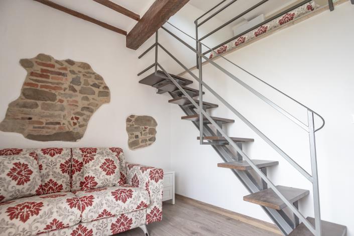 Image No.5-5 Bed Townhouse for sale