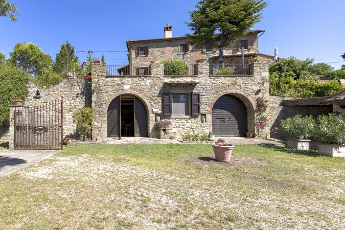 Image No.1-6 Bed Country House for sale