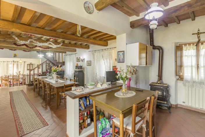 Image No.8-3 Bed Country House for sale