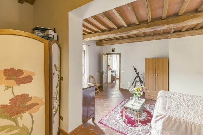 Image No.15-3 Bed Country House for sale