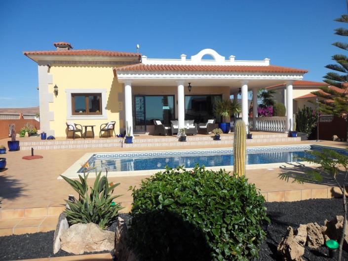 Image No.3-4 Bed Villa / Detached for sale