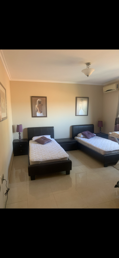 Image No.21-4 Bed Villa / Detached for sale