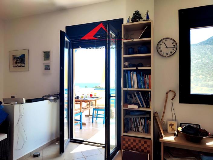 Image No.8-3 Bed Maisonette for sale