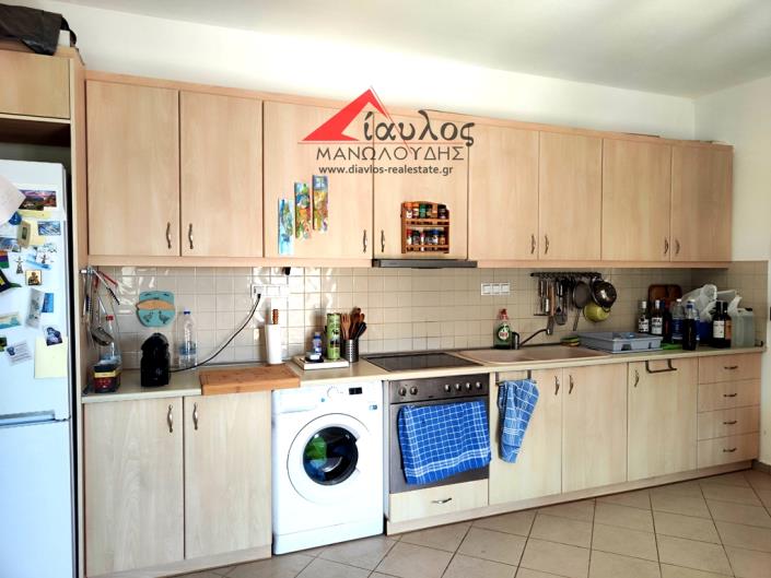 Image No.9-3 Bed Maisonette for sale