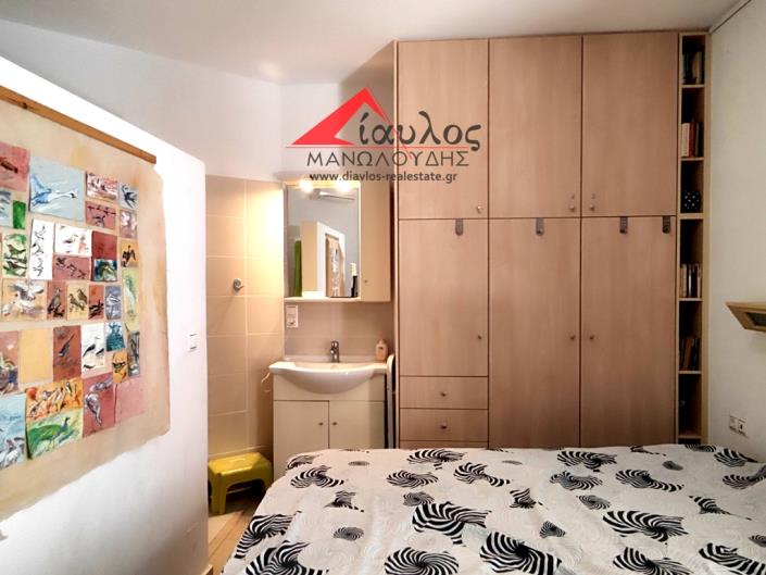 Image No.11-3 Bed Maisonette for sale