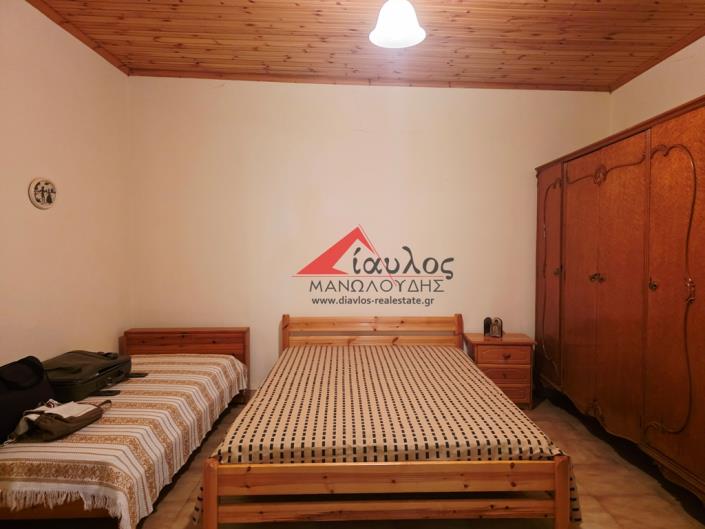 Image No.10-2 Bed Village House for sale