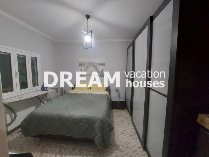 Image No.9-2 Bed House for sale