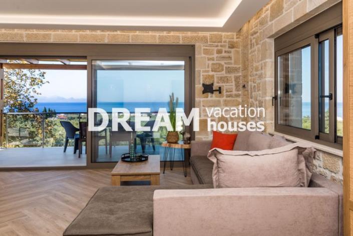 Image No.10-4 Bed Villa for sale