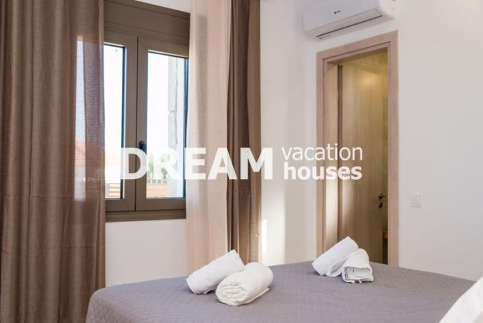 Image No.18-4 Bed Villa for sale