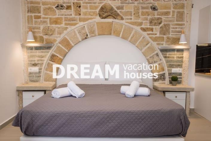 Image No.20-4 Bed Villa for sale