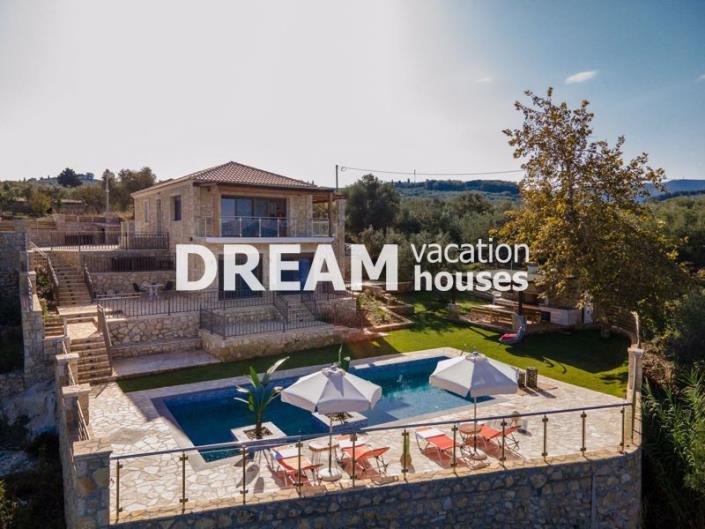 Image No.2-4 Bed Villa for sale