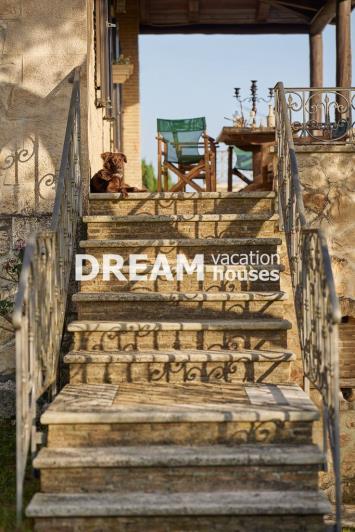 Image No.18-4 Bed Villa for sale