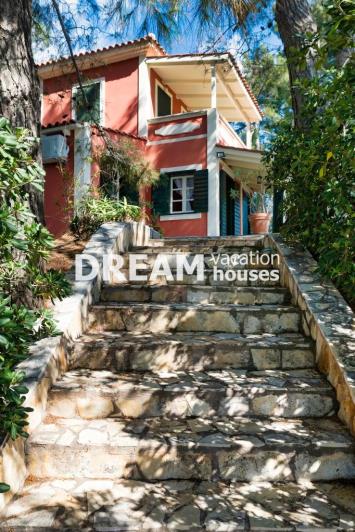 Image No.2-3 Bed House for sale