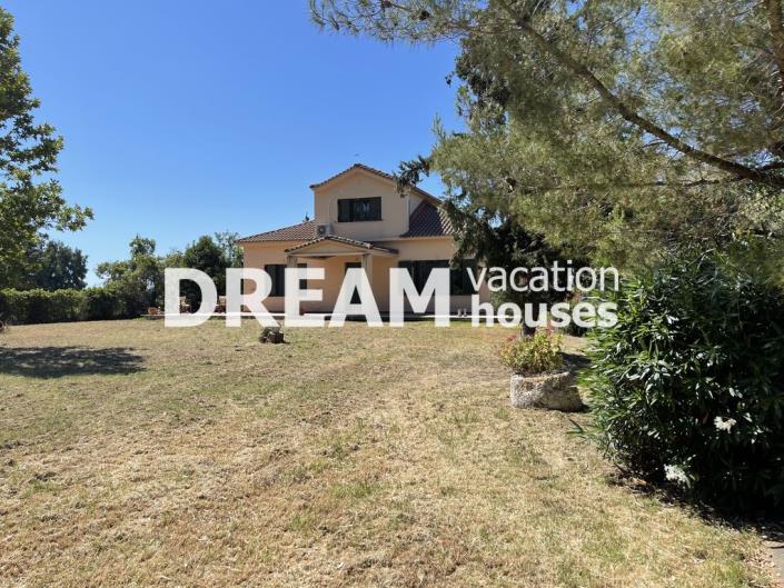 Image No.2-3 Bed House for sale