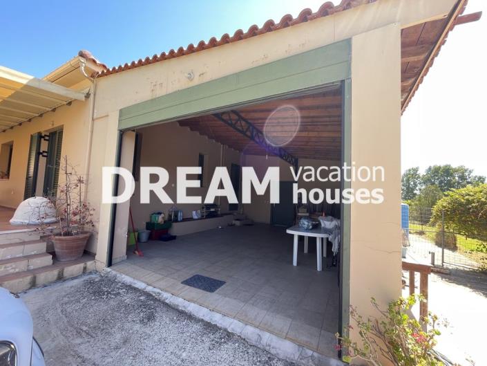 Image No.19-3 Bed House for sale