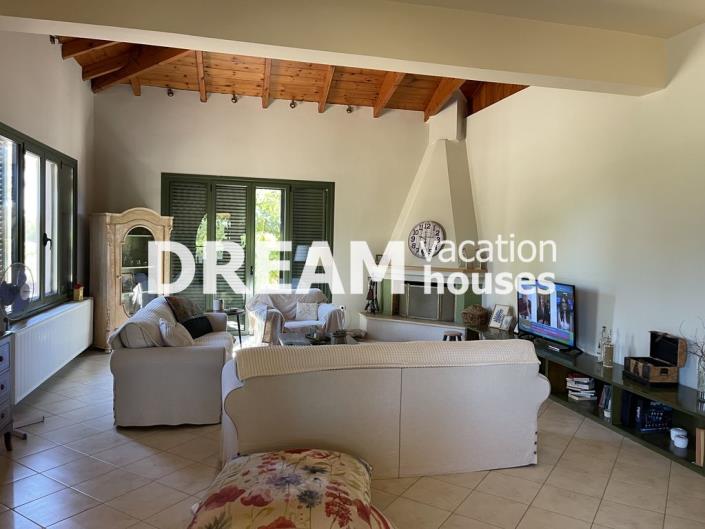 Image No.7-3 Bed House for sale