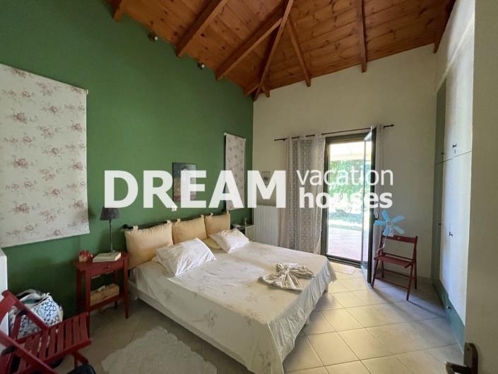 Image No.12-3 Bed House for sale