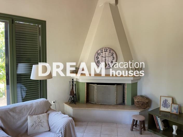 Image No.9-3 Bed House for sale