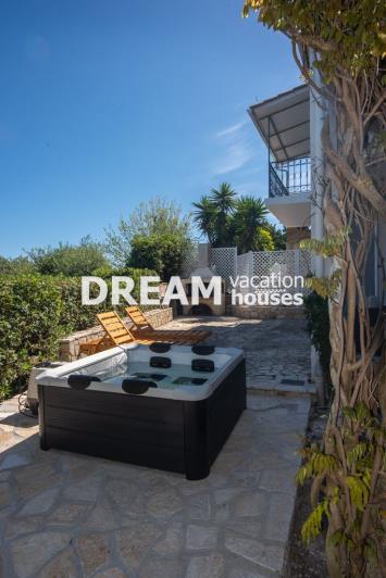 Image No.40-5 Bed Villa for sale