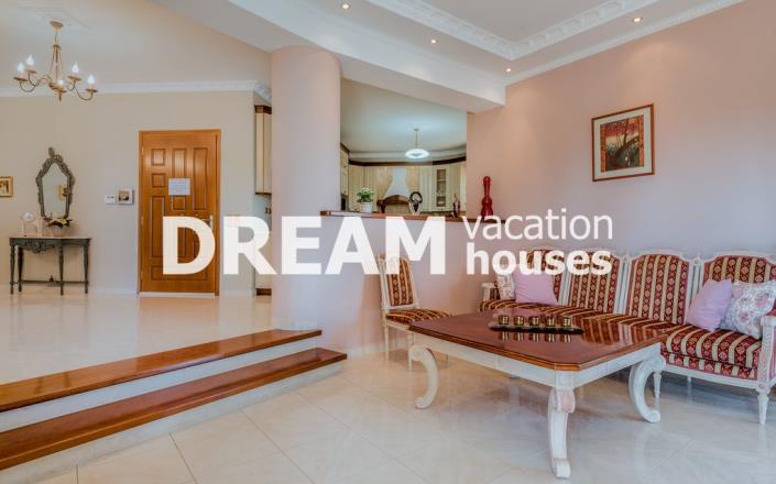 Image No.8-6 Bed House/Villa for sale