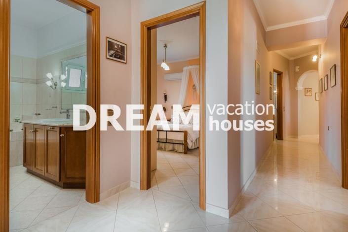 Image No.17-6 Bed House/Villa for sale