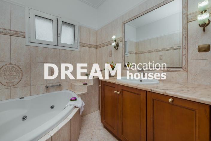 Image No.19-6 Bed House/Villa for sale