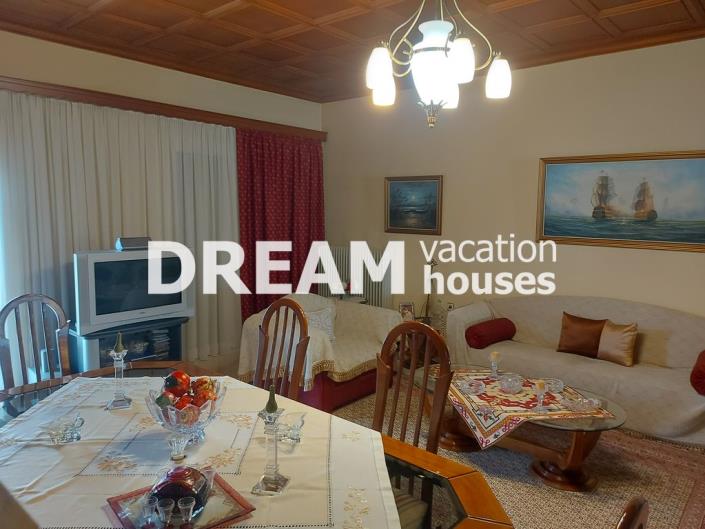 Image No.47-8 Bed Property for sale